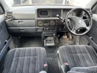 Honda STEP WAGON лот № 6115 оценка 3  с аукциона в Японии 3