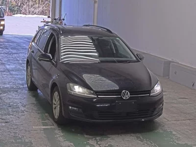 Volkswagen GOLF VARIANT