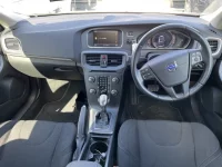 Volvo V40 лот № 6082 оценка 3.5  с аукциона в Японии 3