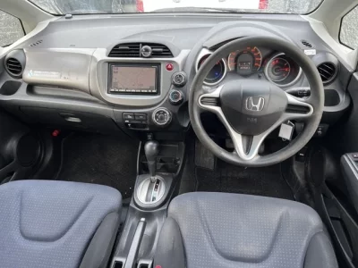 Honda FIT  с аукциона в Японии