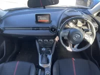 Mazda DEMIO лот № 6181 оценка 3  с аукциона в Японии 3