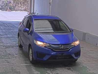 Honda FIT  с аукциона в Японии