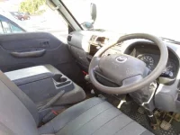 Mazda BONGO лот № 147 оценка 3.5  с аукциона в Японии 2