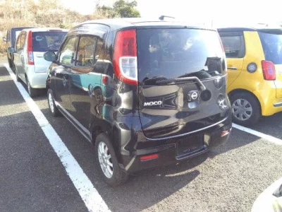 Nissan MOCO  с аукциона в Японии