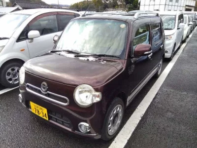 Daihatsu MIRA