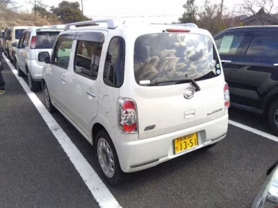 Daihatsu MIRA