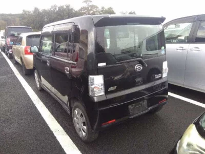 Daihatsu MOVE CONTE