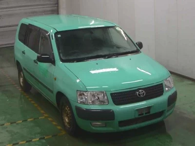 Toyota SUCCEED  с аукциона в Японии