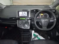Toyota WISH лот № 5014 оценка 3.5  с аукциона в Японии 2