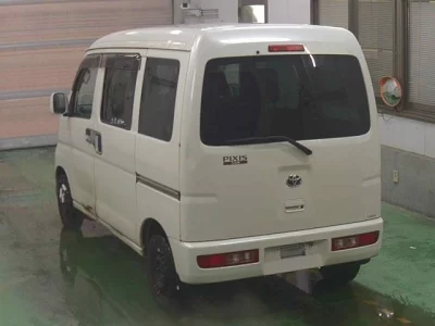 Toyota PIXIS VAN  с аукциона в Японии
