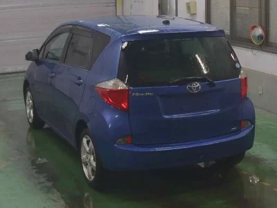 Toyota RACTIS  с аукциона в Японии