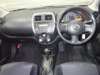 Nissan MARCH лот № 3535 оценка 3.5  с аукциона в Японии 2