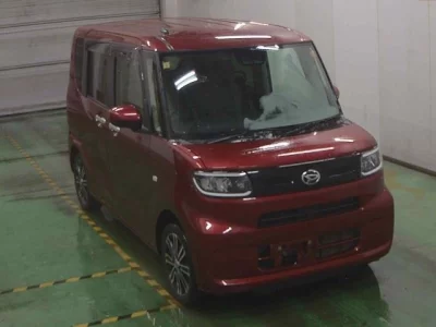 Daihatsu TANTO  с аукциона в Японии