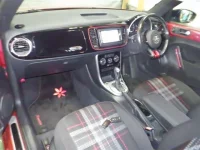 Volkswagen THE BEETLE лот № 3037 оценка 3.5  с аукциона в Японии 2
