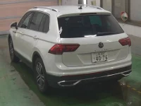 Volkswagen TIGUAN лот № 3044 оценка 3.5  с аукциона в Японии 1