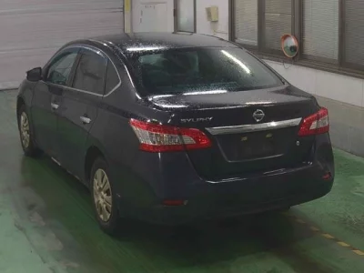 Nissan SYLPHY