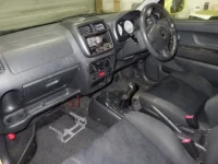 Suzuki SWIFT лот № 3631 оценка 3  с аукциона в Японии 2