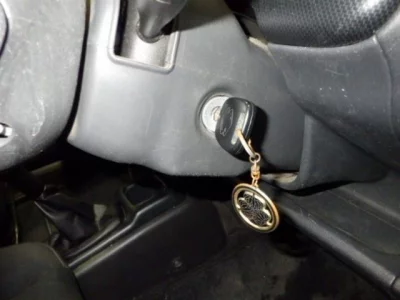 Suzuki SWIFT  с аукциона в Японии