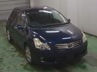Toyota BLADE