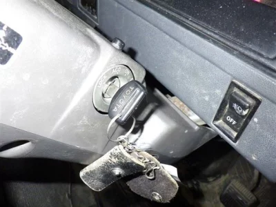 Toyota HIACE TRUCK  с аукциона в Японии