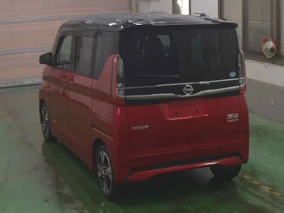 Nissan ROOX