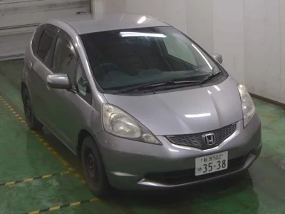Honda FIT  с аукциона в Японии