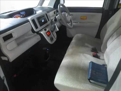 Daihatsu MOVE CANBUS  с аукциона в Японии