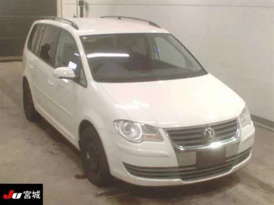 Volkswagen GOLF TOURAN  с аукциона в Японии