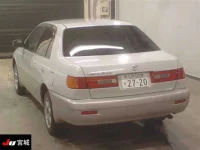 Toyota CORONA PREMIO лот № 4063 оценка 3  с аукциона в Японии 1