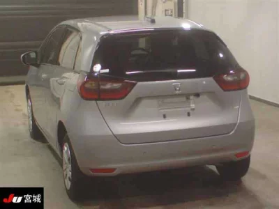 Honda FIT  с аукциона в Японии