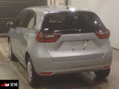 Honda FIT  с аукциона в Японии