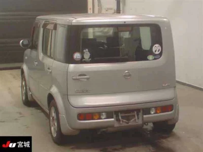 Nissan CUBE  с аукциона в Японии