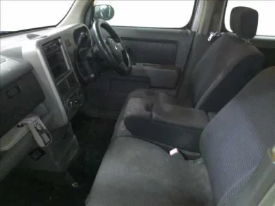 Nissan CUBE  с аукциона в Японии