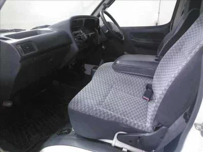 Toyota HIACE VAN  с аукциона в Японии