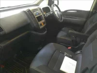 Nissan SERENA лот № 4056 оценка 3  с аукциона в Японии 2