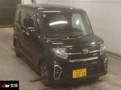 Daihatsu TANTO  с аукциона в Японии