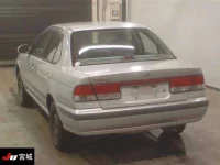 Nissan SUNNY лот № 4041 оценка R  с аукциона в Японии 1