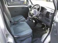 Mitsubishi MINICAB VAN лот № 4195 оценка 3  с аукциона в Японии 3