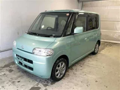 Daihatsu TANTO  с аукциона в Японии
