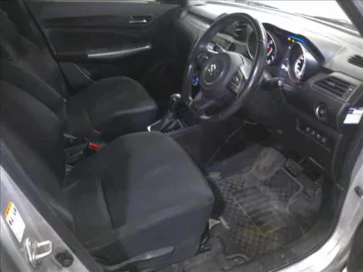 Suzuki SWIFT  с аукциона в Японии