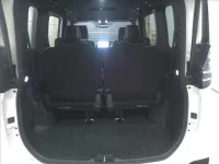 Toyota VOXY лот № 2016 оценка 4.5  с аукциона в Японии 6