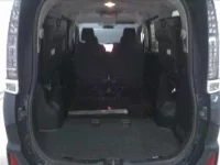 Toyota VOXY лот № 7543 оценка R  с аукциона в Японии 6