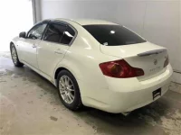 Nissan SKYLINE лот № 10036 оценка R  с аукциона в Японии 1