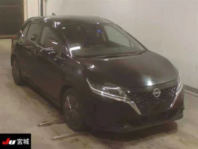 Nissan NOTE  с аукциона в Японии