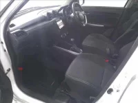 Suzuki SWIFT лот № 2020 оценка 4  с аукциона в Японии 2