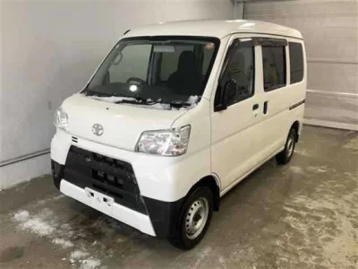 Toyota PIXIS VAN  с аукциона в Японии