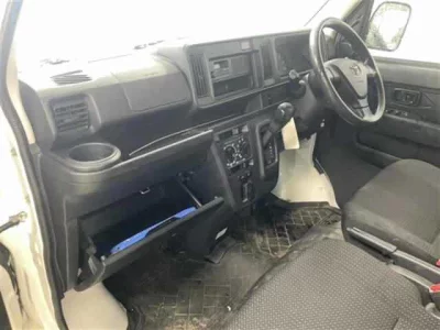 Toyota PIXIS VAN  с аукциона в Японии