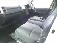 Toyota HIACE VAN лот № 3010 оценка   с аукциона в Японии 2