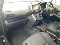 Toyota WISH лот № 11077 оценка 3.5  с аукциона в Японии 2