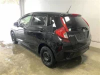 Honda FIT лот № 10068 оценка 3  с аукциона в Японии 1